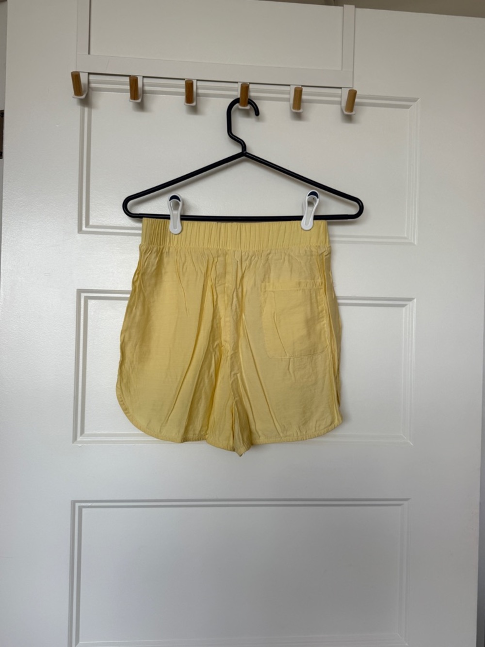 Rumored Light Yellow High Rise Shorts - Picture 3 of 4